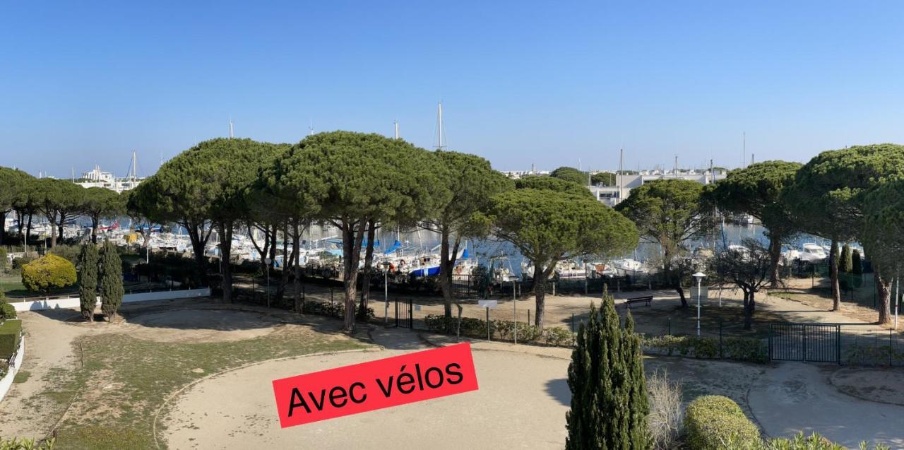 Studio Vue Port, Parking Prive, Terrasse, Clim Le Grau-du-Roi Exteriör bild