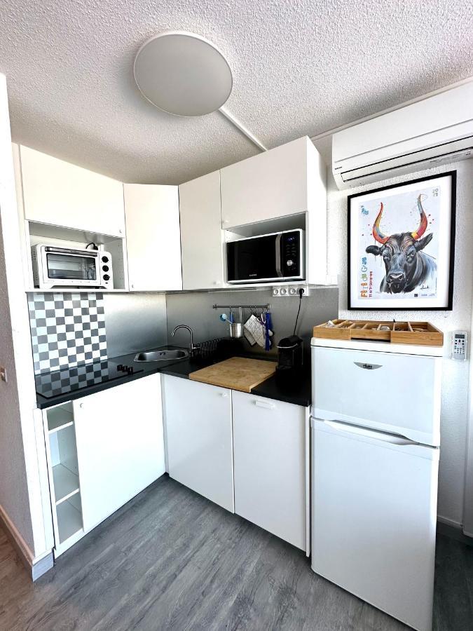 Studio Vue Port, Parking Prive, Terrasse, Clim Le Grau-du-Roi Exteriör bild